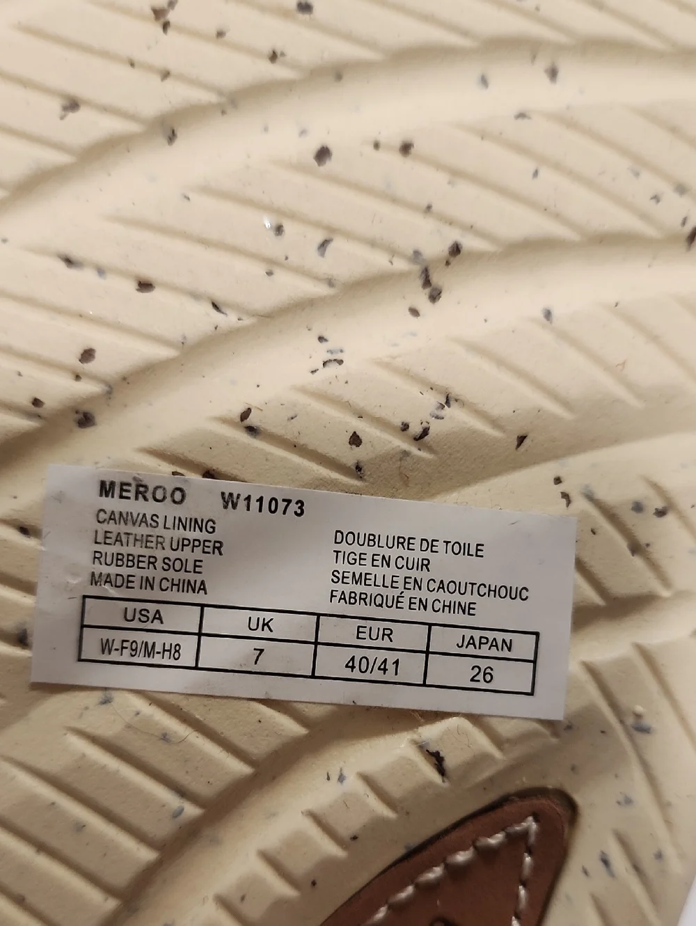 Emu Australia Meroo  Ever Natural  Cream and Tan Slip-On Casual Shoes Brand New